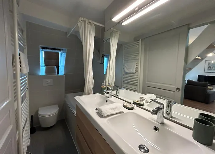 Center - Belle-vue 4 Etoiles